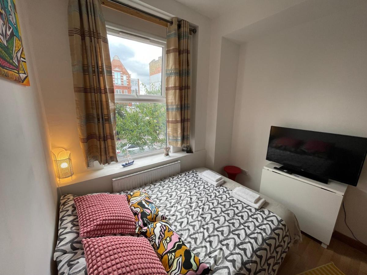 Spacious Family Flat London Bagian luar foto